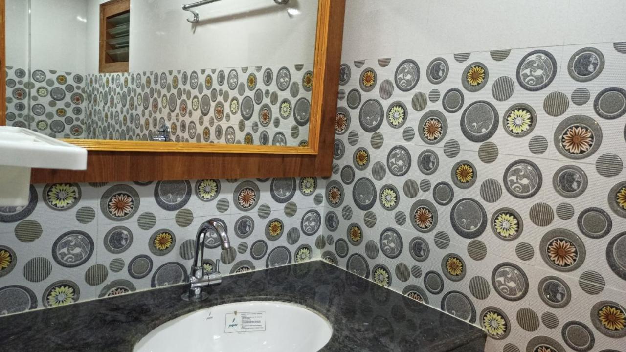 Aarthi Residency Ξενοδοχείο Karaikkudi Εξωτερικό φωτογραφία